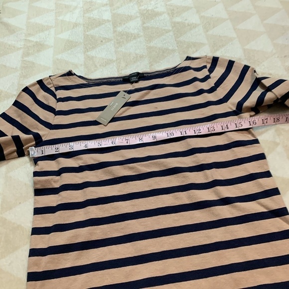 J crew structured boatneck tshirt khaki navy strip - Picture 6 of 7
